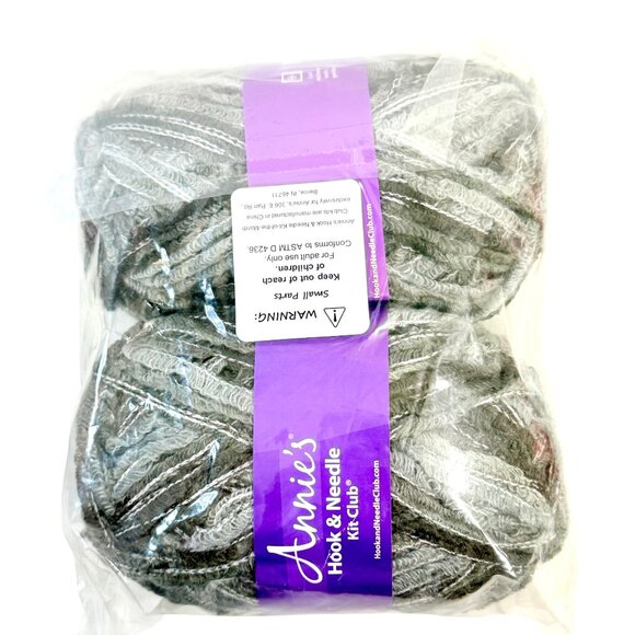 Annies Hook & Needle Kit Club Crochet Kit "Its A Wrap" - New - Picture 3 of 9